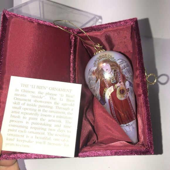 Li Bien WINGED ANGEL Reverse Hand Painted Glass Ornament 2003 pier one 1pc - Picture 1 of 7